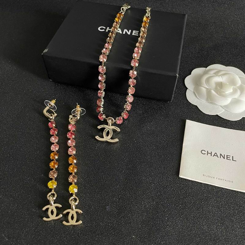 Chanel Suits 07yxs07